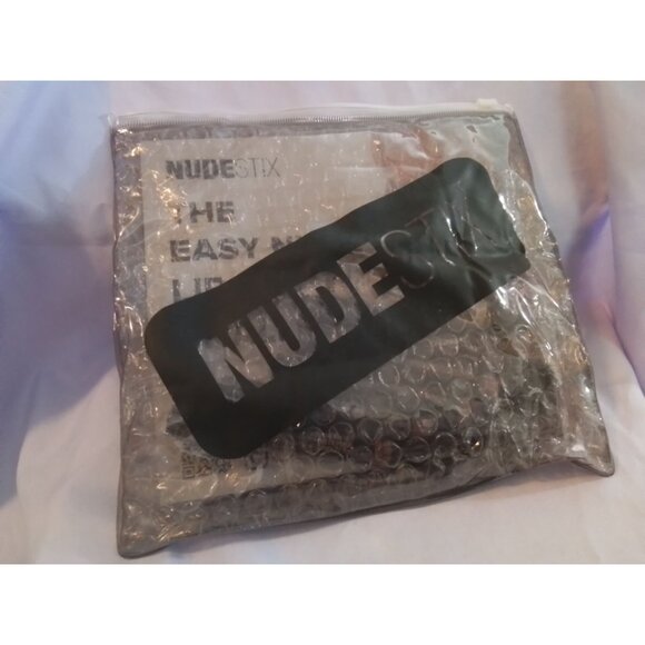 Nudestix Easy Nude Makeup Set Matte Lip & Cheek Pencils, Eye Pencil, Lip Primer - Picture 5 of 5